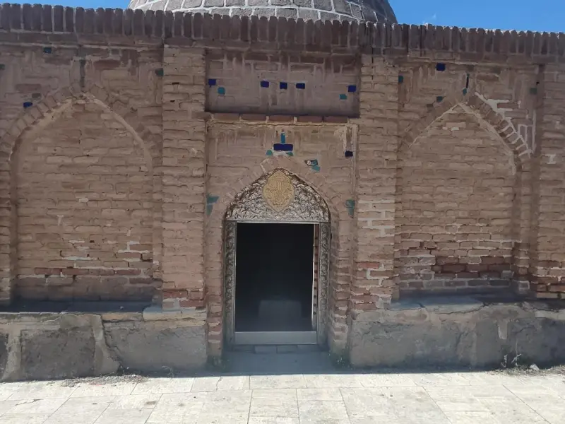آرامگاه سید امین الدین جبرائیل - تصویر 9
