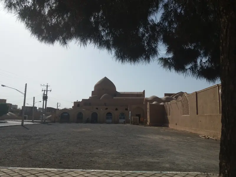 مسجد جامع زواره