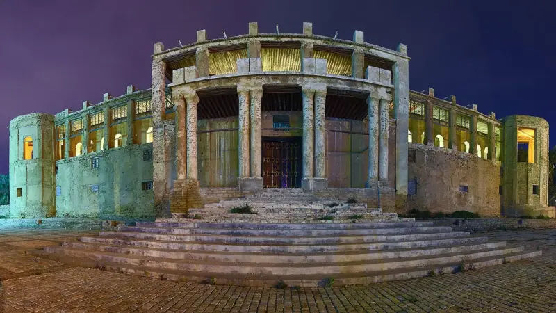عمارت ملک - تصویر 2