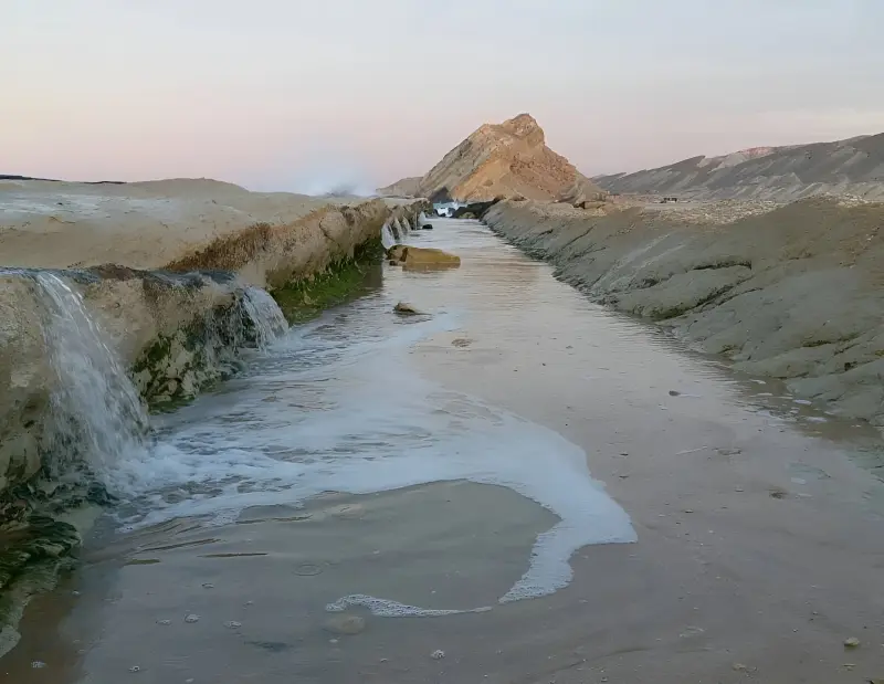 ساحل کلندون - تصویر 2