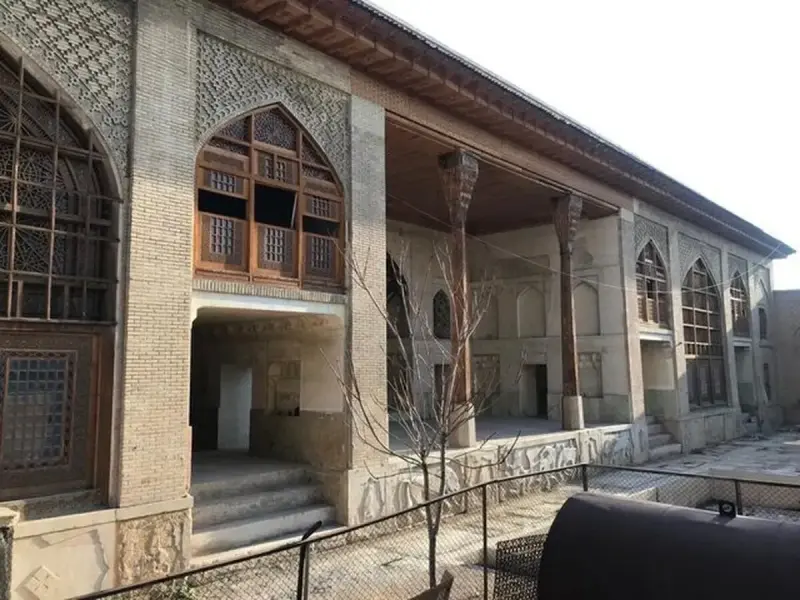 عمارت دیوانخانه وکیل