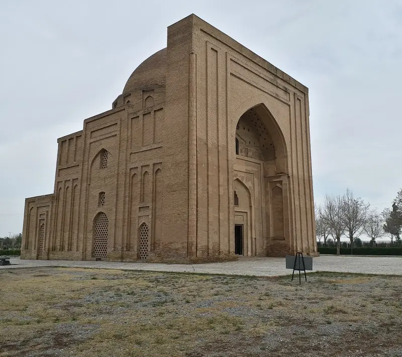 گنبد هارونیه - تصویر 4