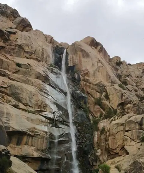 آبشار وروار، کرمان