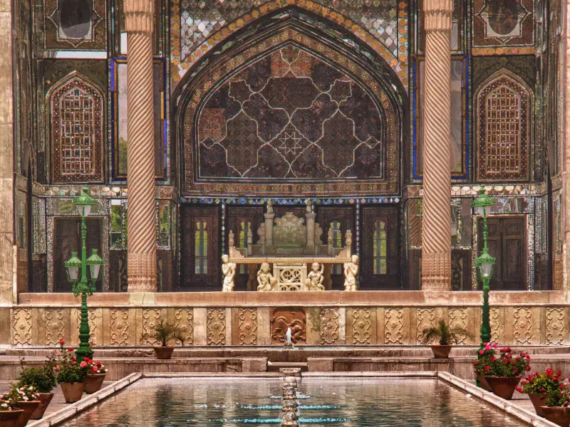 ایوان تخت مرمر