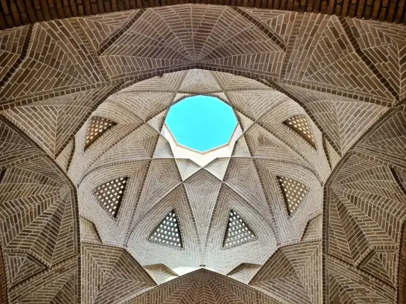کاروانسرای شاه عباسی میبد - تصویر 9