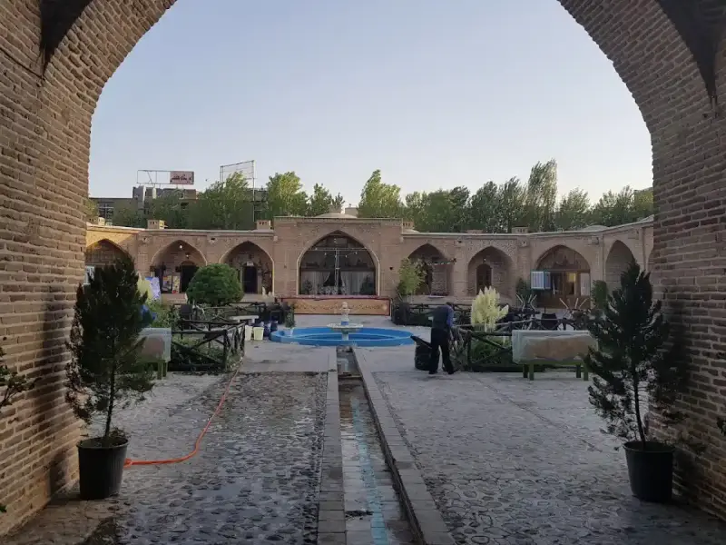 کاروانسرای شاه عباسی - تصویر 1