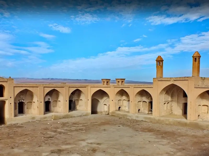 کاروانسرای حوض سلطان