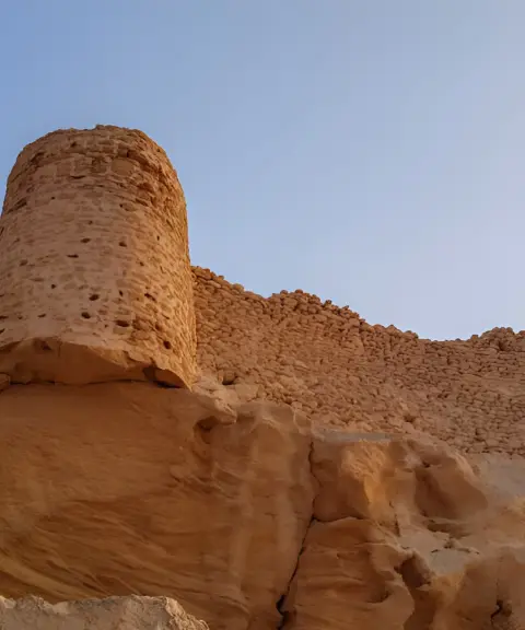 قلعه لشتان، هرمزگان