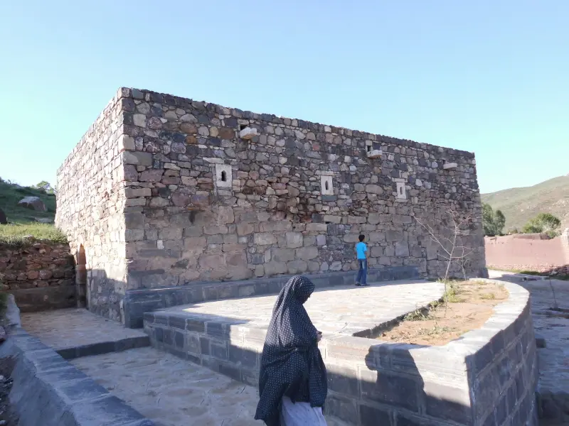 کلیسای مریم مقدس قریس - تصویر 1