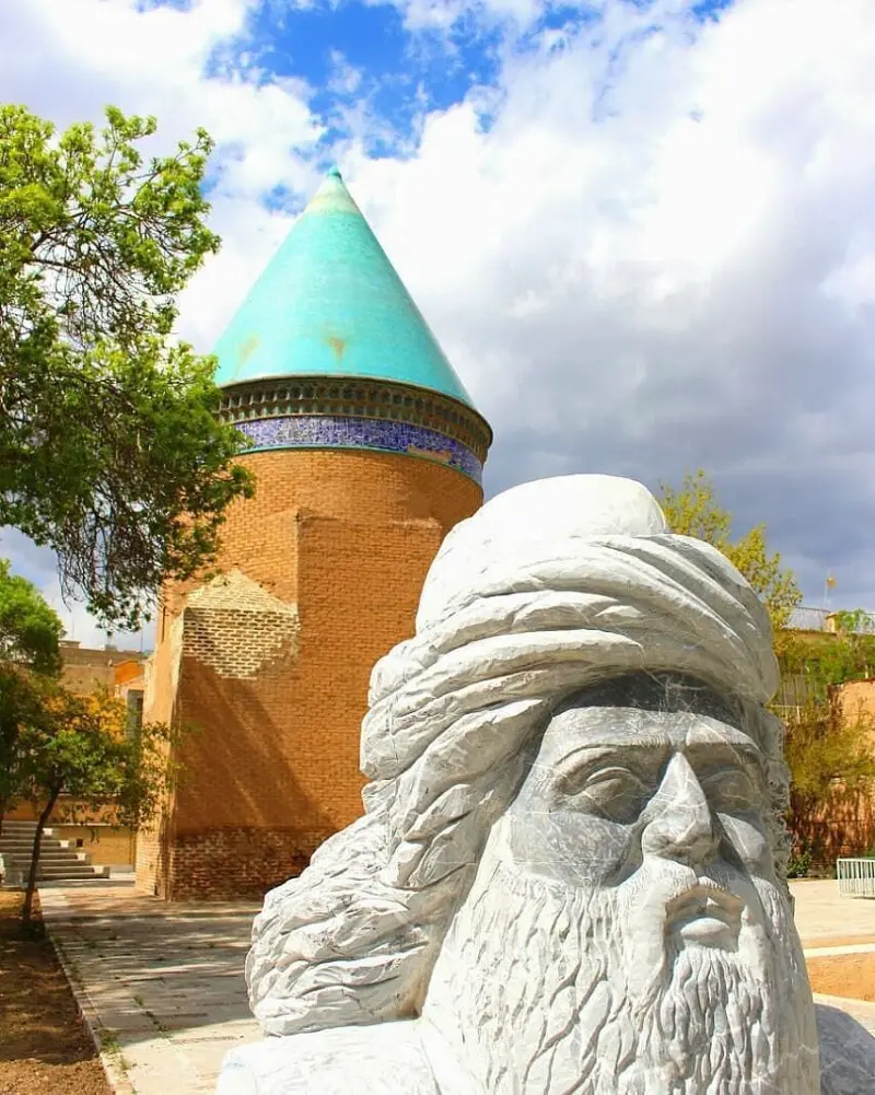 آرامگاه حمدالله مستوفی - تصویر 3