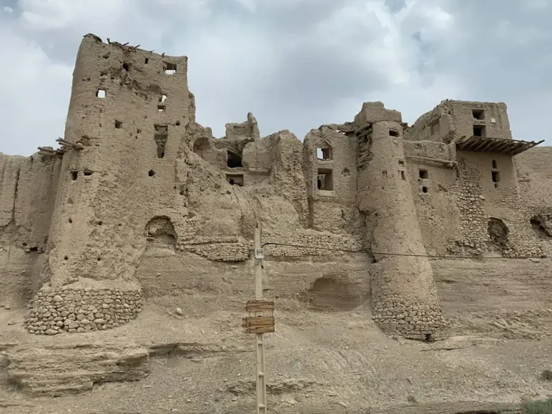 قلعه ایزدخواست - تصویر 12