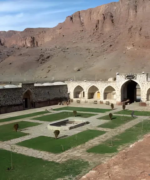 کاروانسرای خواجه نظر، آذربایجان شرقی