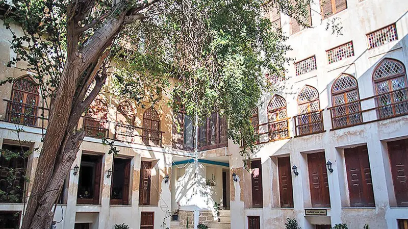 عمارت دهدشتی - تصویر 2