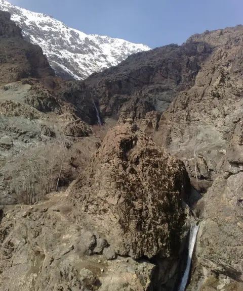 آبشار اوسون، تهران