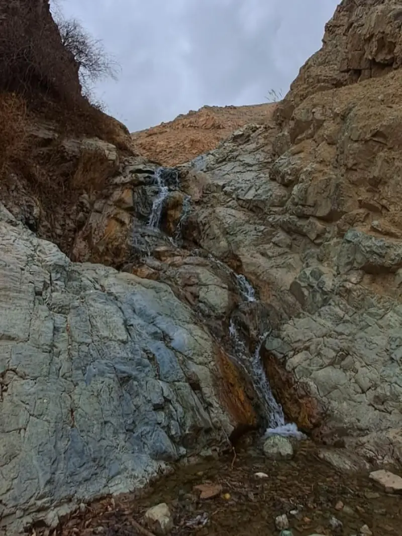 آبشار دره نوسنگ حصارک - تصویر 6