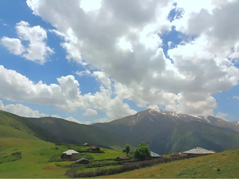 روستای گیاور