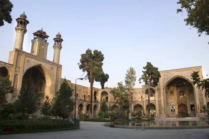 مسجد سپهسالار - تصویر 1