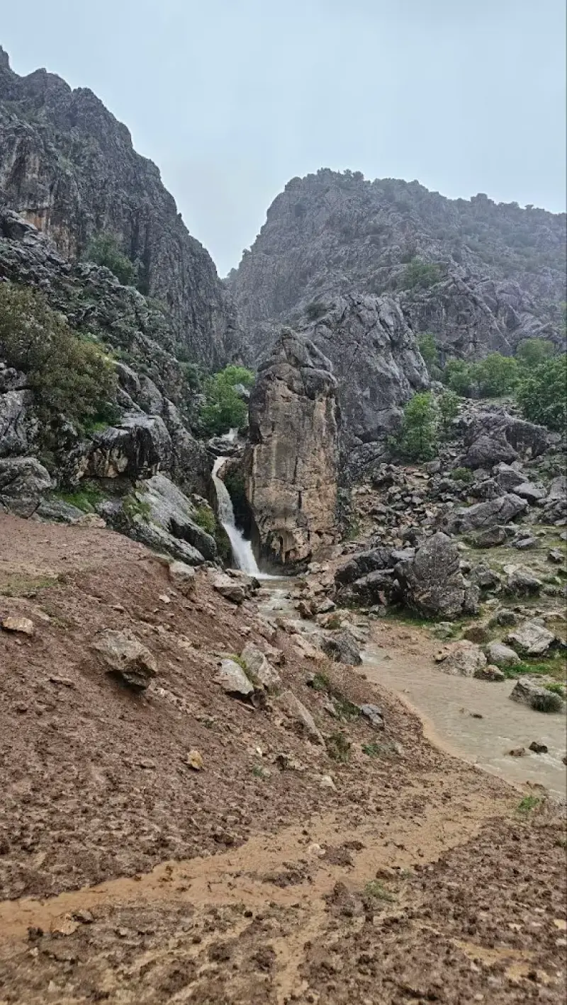 آبشار غسلگه - تصویر 1