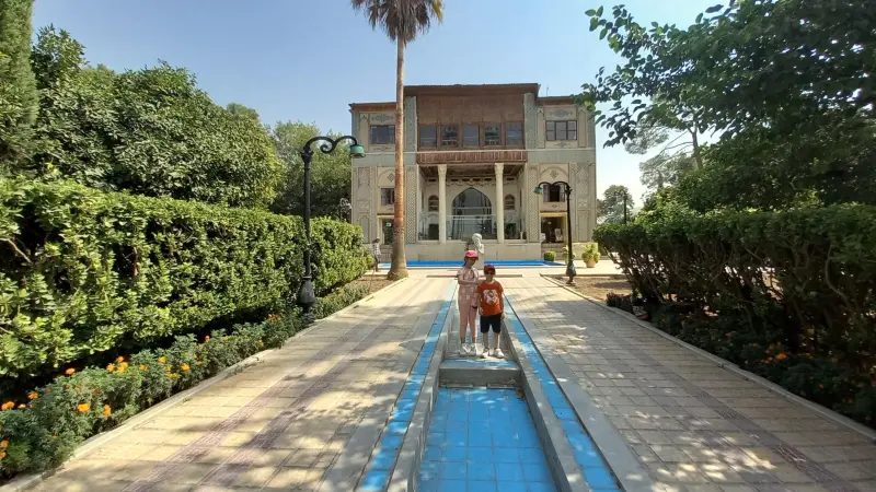 باغ عفیف آباد - تصویر 3