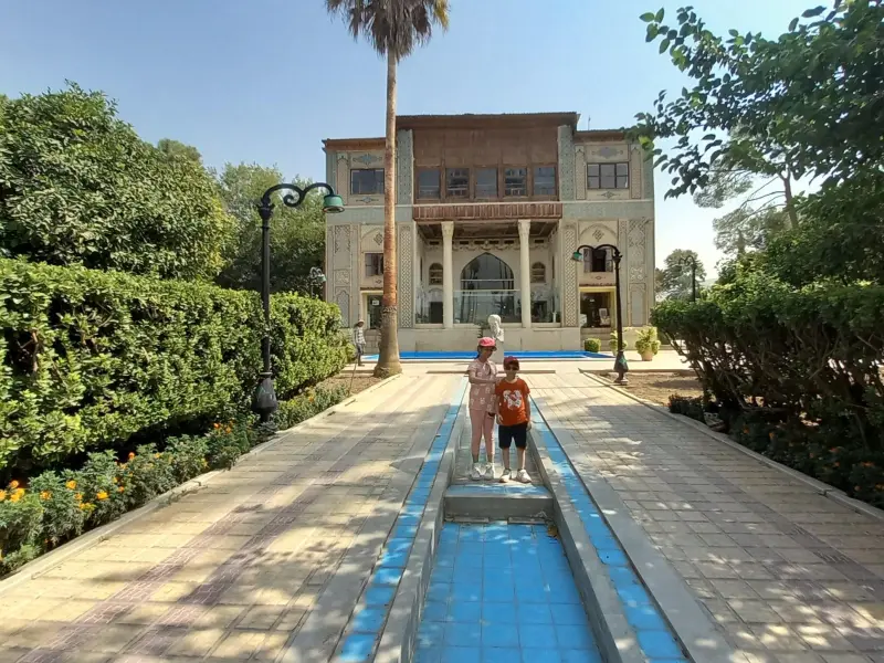 باغ عفیف آباد - تصویر 3