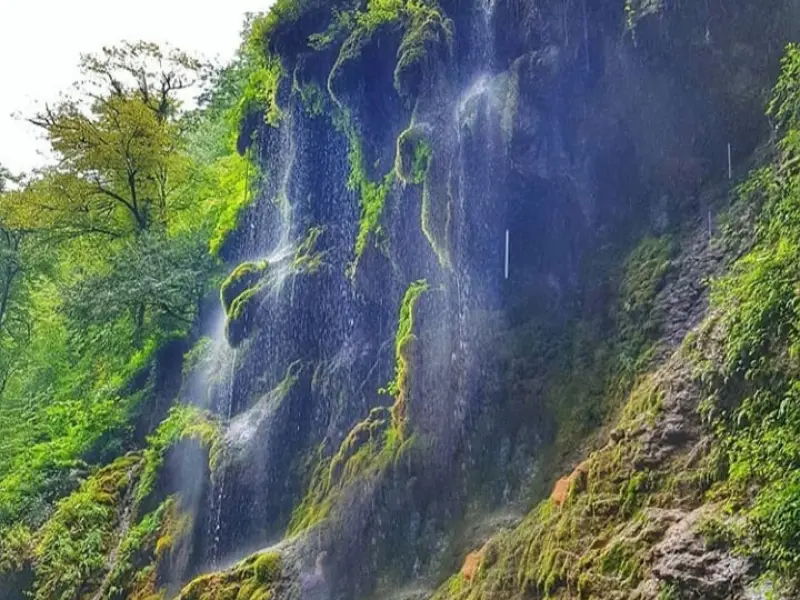 آبشار باران‌کوه