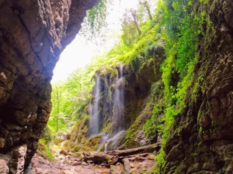 آبشار بهشت باران - تصویر 5