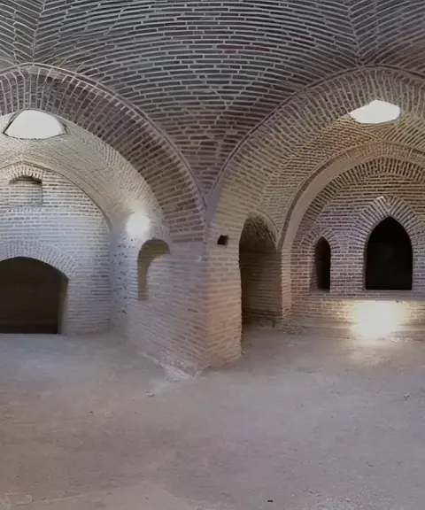 حمام مصباح، البرز