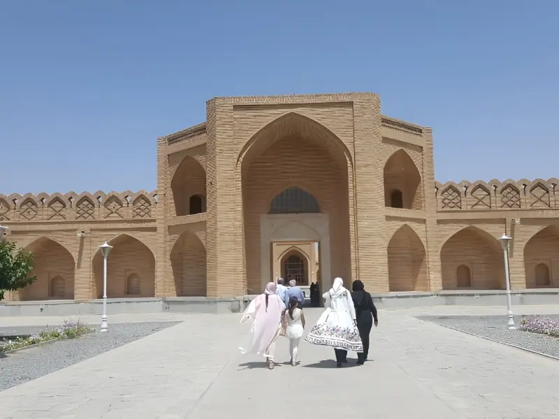 کاروانسرای مادرشاه - تصویر 3