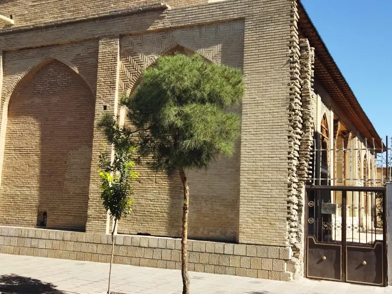 عمارت دیوانخانه وکیل - تصویر 1