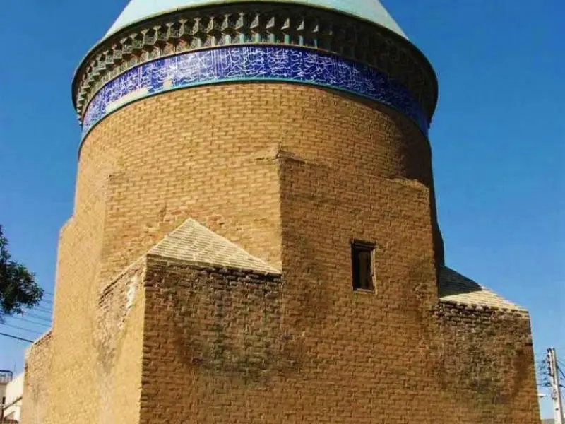 آرامگاه حمدالله مستوفی - تصویر 5