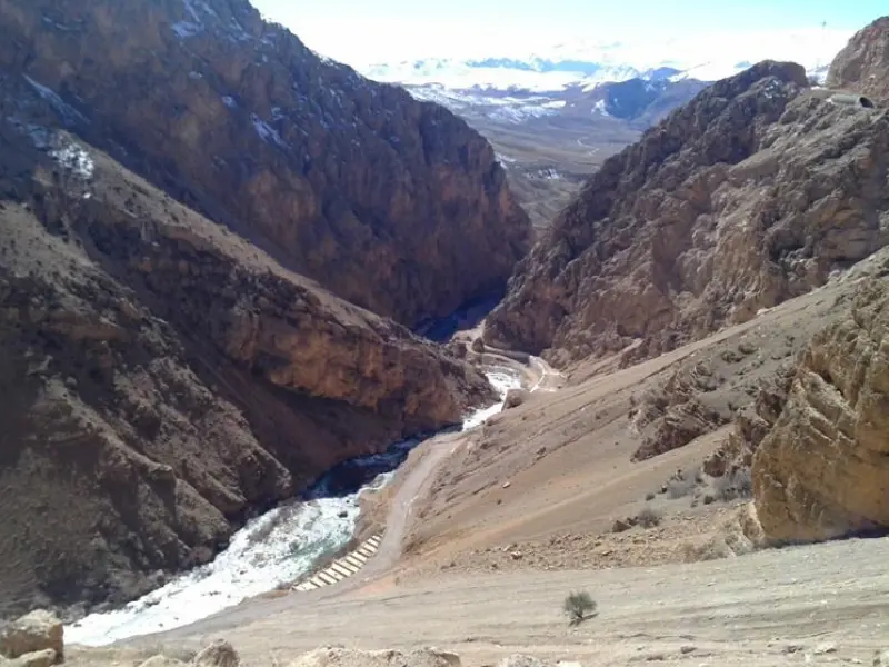 تنگه درکش و ورکش - تصویر 2