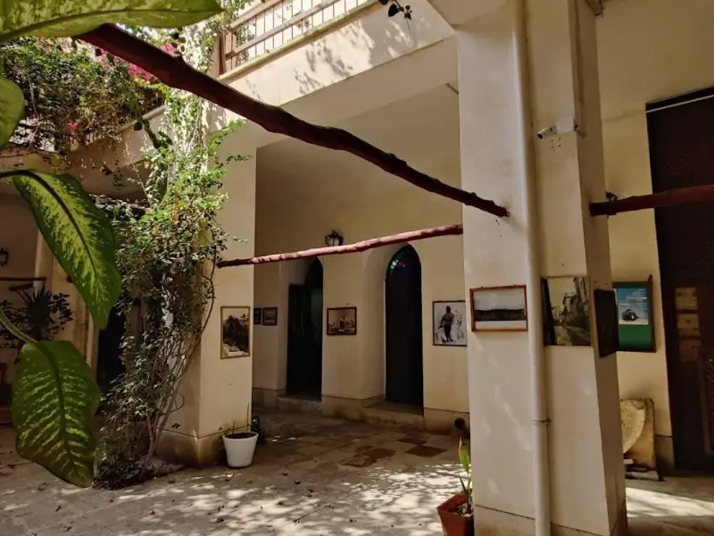 عمارت طبیب - تصویر 3
