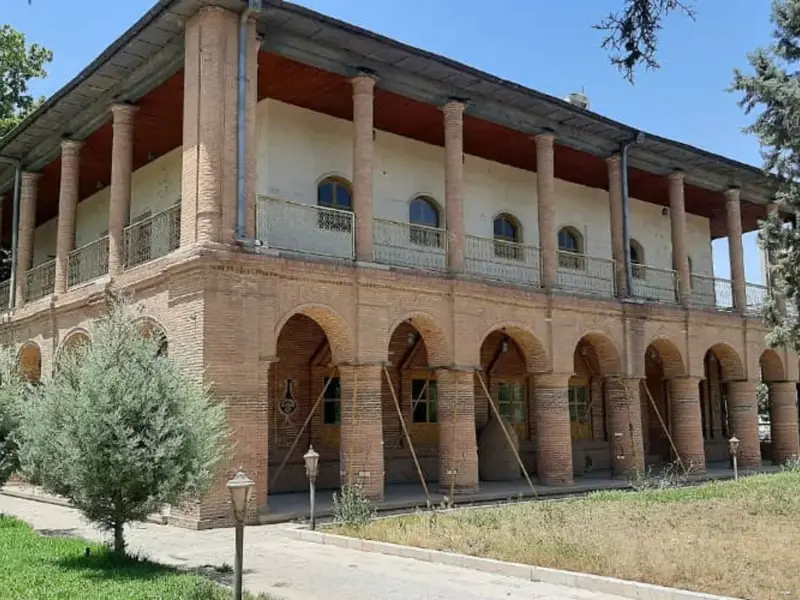 عمارت باغ سپهدار - تصویر 1