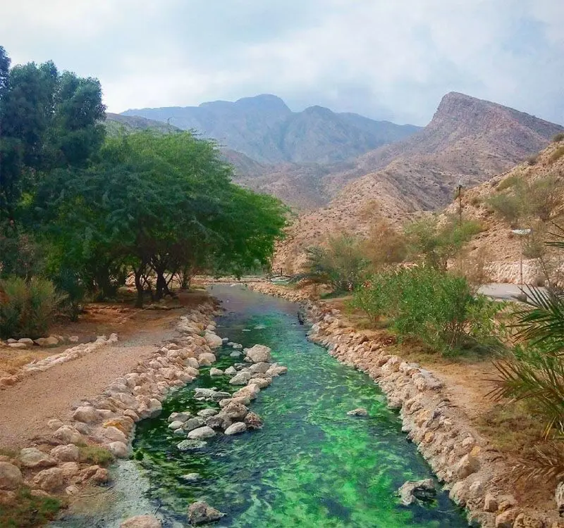 چشمه آب‌ گرم گنو - تصویر 1