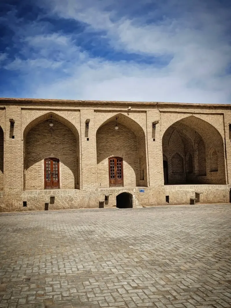 کاروانسرای شاه عباسی میبد - تصویر 5