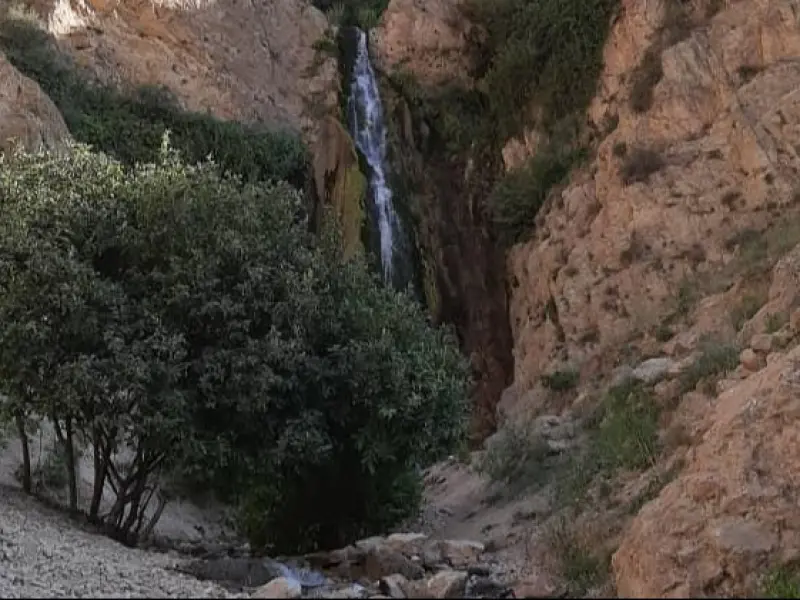 آبشار ترا