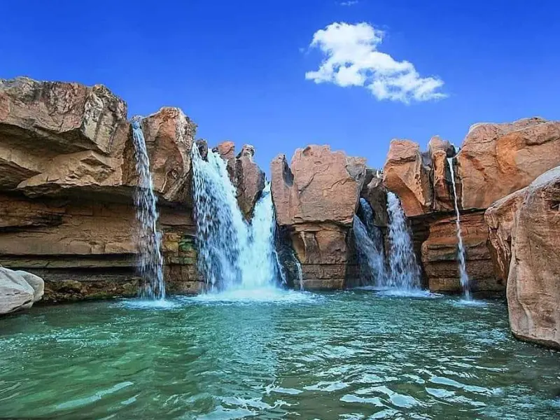 تنگه وستگان