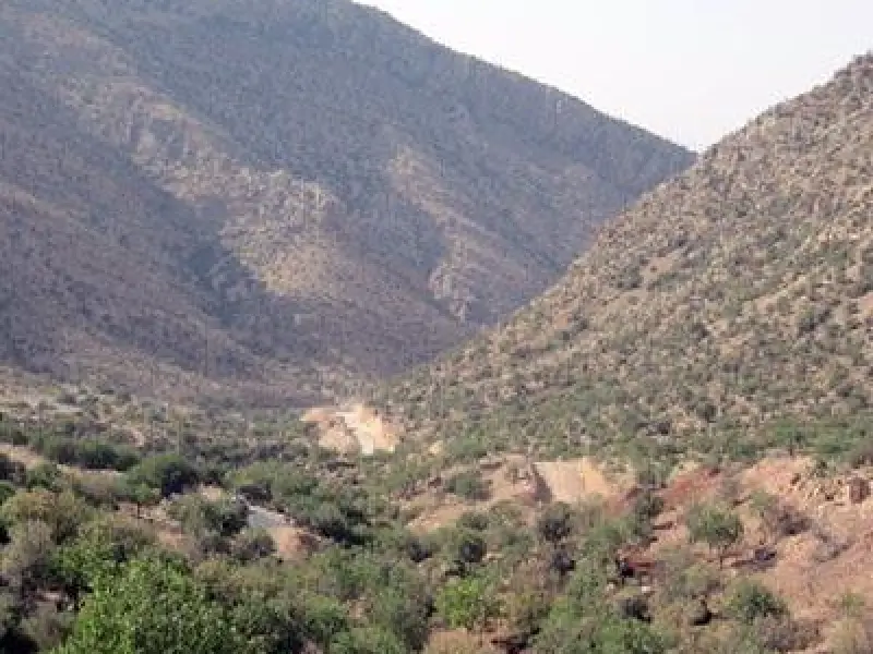 تنگ غنیبی - تصویر 1
