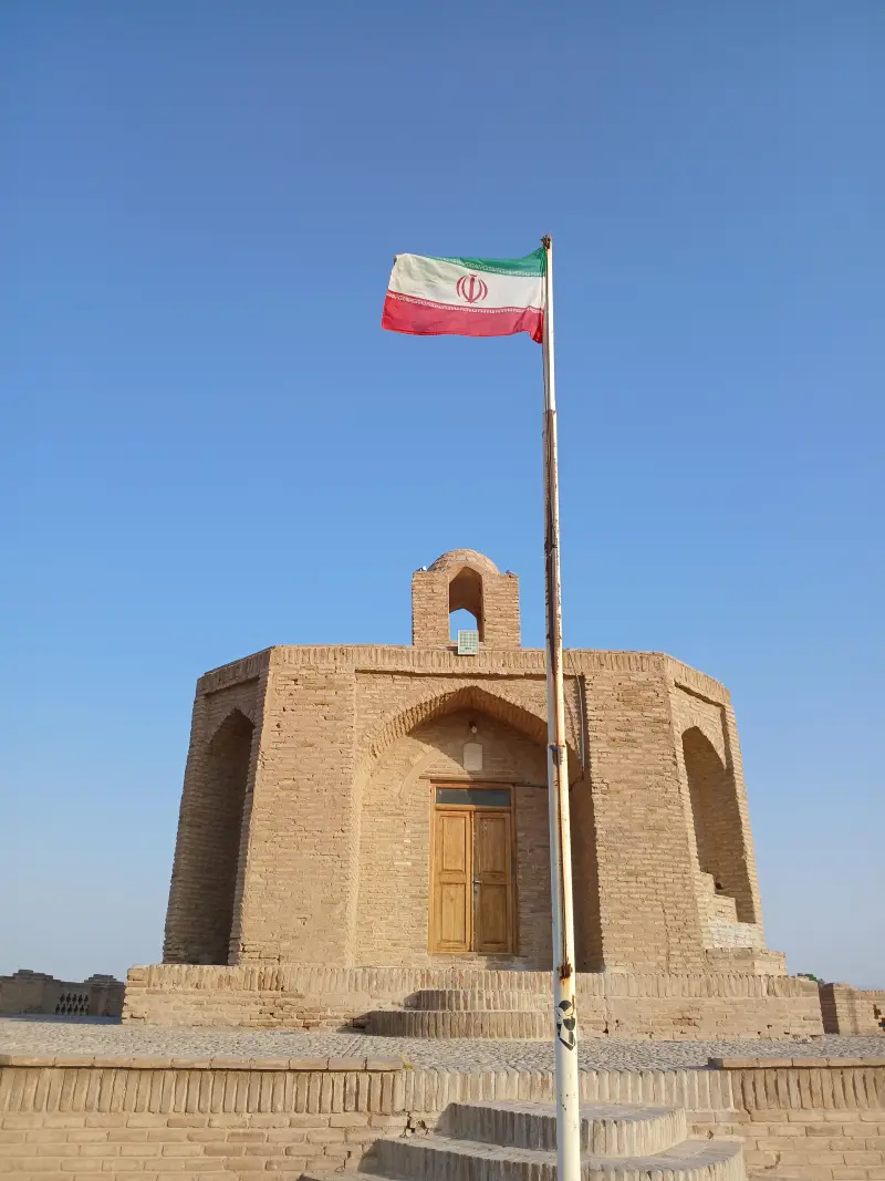 آرامگاه ابن حسام خوسفی - تصویر 9