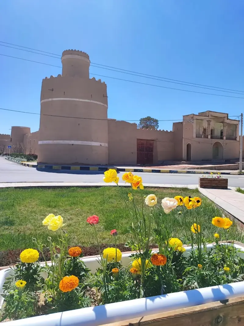 قلعه یاوری - تصویر 4