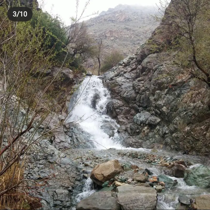 آبشار دره نوسنگ حصارک - تصویر 2