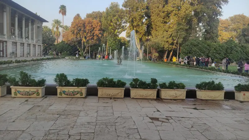 باغ عفیف آباد - تصویر 4