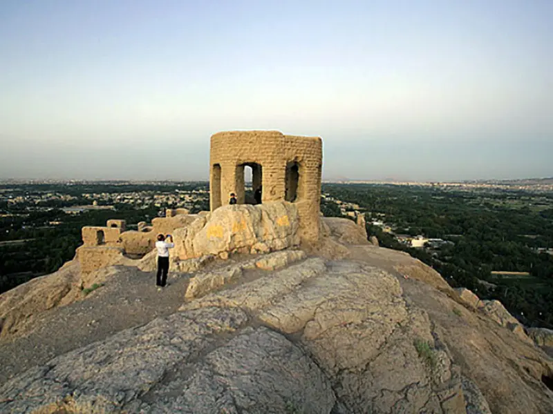 آتشگاه اصفهان - تصویر 3