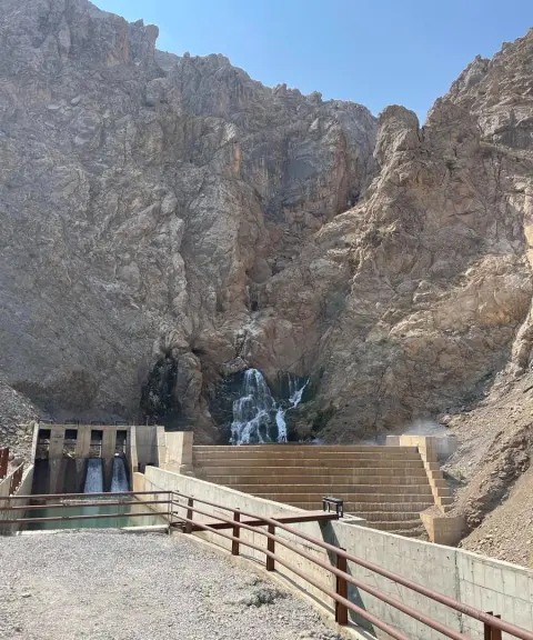 آبشار خدنگستان، اصفهان