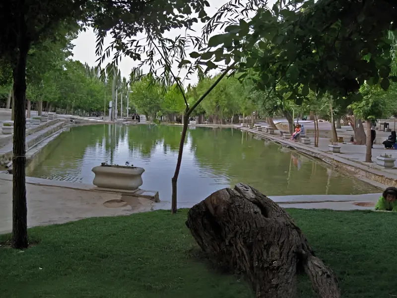 گردشگاه و چشمه سیاسرد - تصویر 2