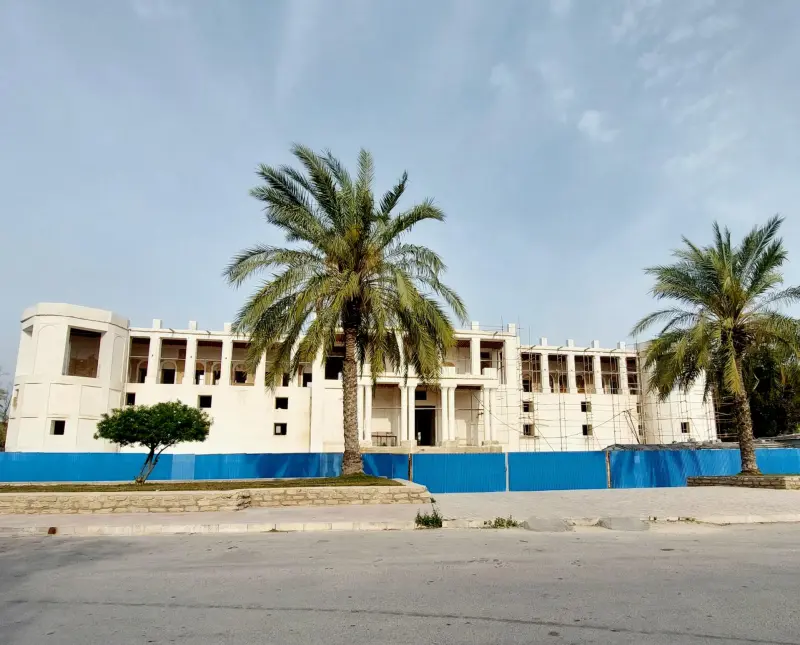 عمارت ملک - تصویر 1