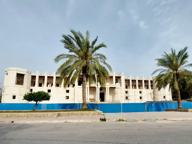 عمارت ملک - تصویر 1