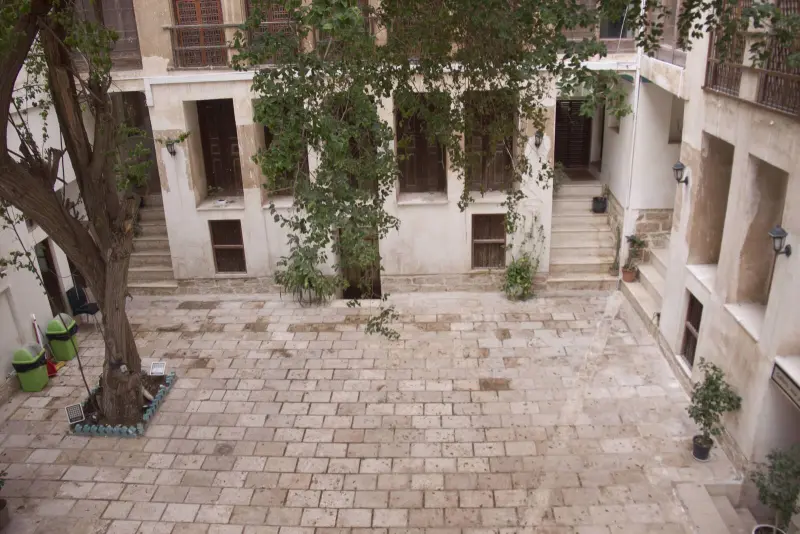 عمارت دهدشتی - تصویر 3