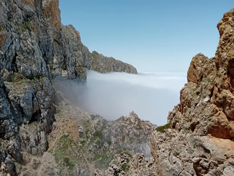 قله خرو نرو - تصویر 3