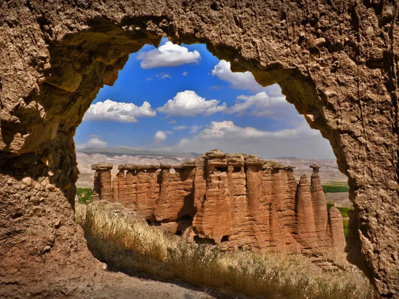 قلعه بهستان